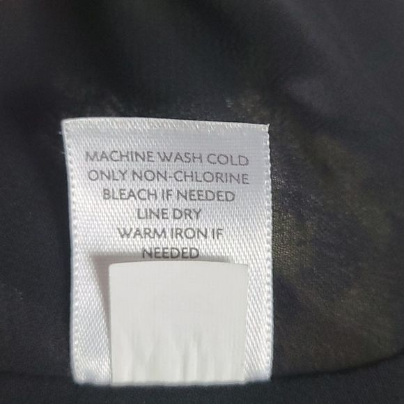 J.JILL Black Silk Flounce Coral Reef Pintuck Pleated Swing Skirt Size 10 - Picture 8 of 8